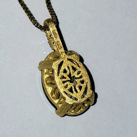 VERA WANG 18K Gold over SILVER Gray Necklace - Picture 12 of 13